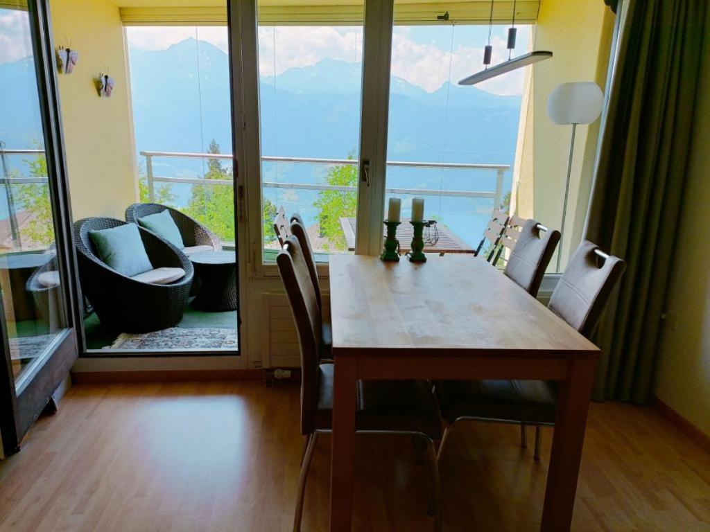 Wohnung Mit See Und Bergsicht Im Vier Sterne Hotel Beatenberg Bagian luar foto